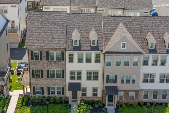 Building Photo - 17 Gala Ct
