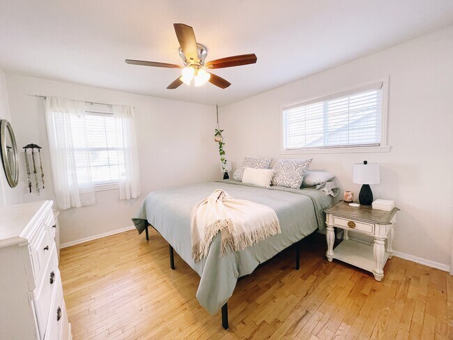 Building Photo - 132 Pierce Dr