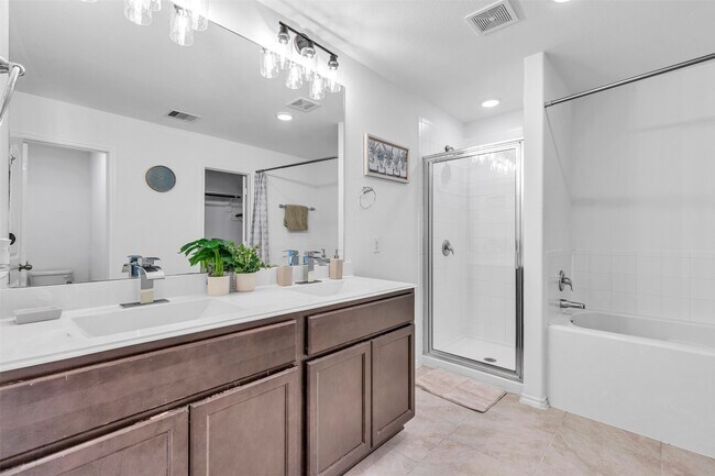 Building Photo - 4439 Aversa Dr