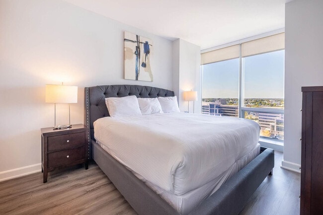 Building Photo - 405 Atlantic St