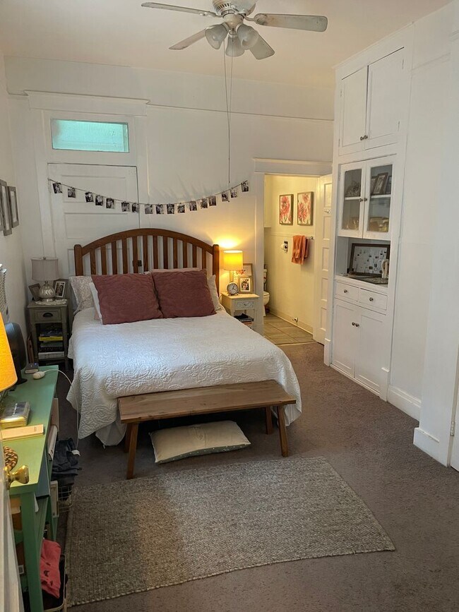 Building Photo - 1929-31 Carrollton Ave