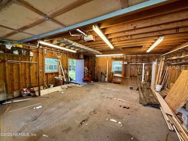 Building Photo - 2516 Horseshoe Bend Rd