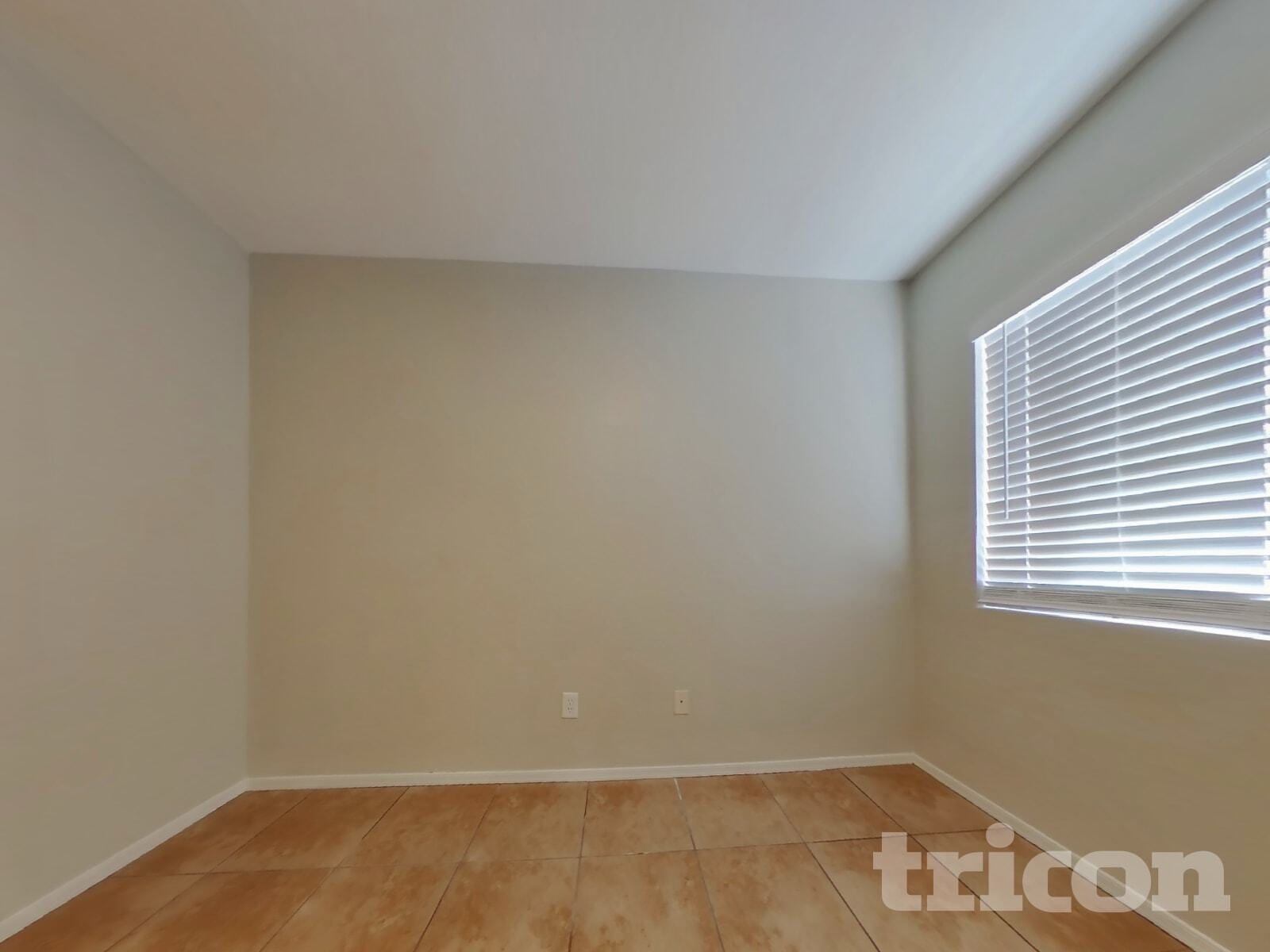 Building Photo - 22371 W Solano Dr