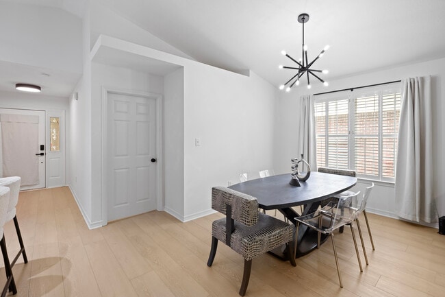 Building Photo - 145 Bayou Landing Rd