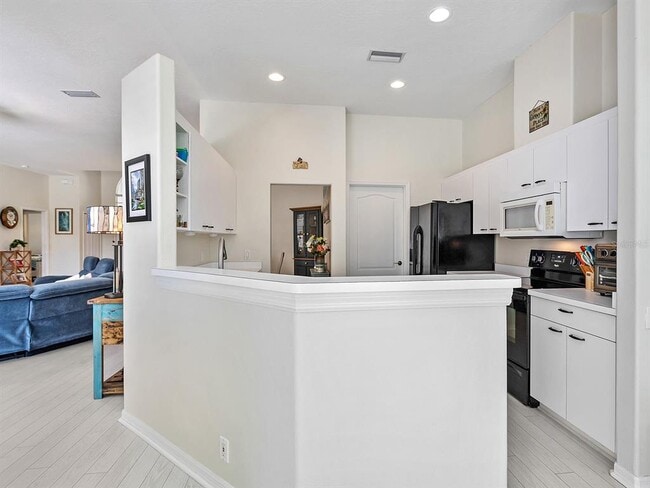 Building Photo - 2319 Falcon Trace Ln