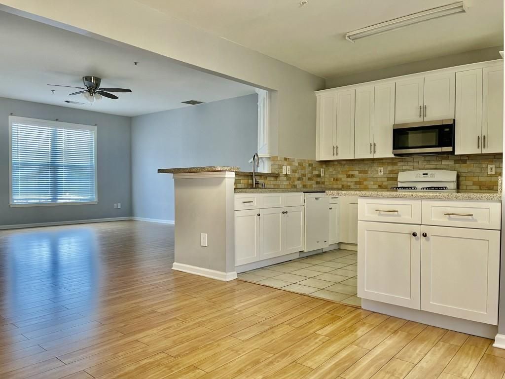 Building Photo - 2758 Ashleigh Ln