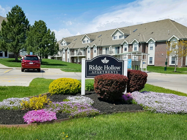 Building Photo - Ridge Hollow Apartments