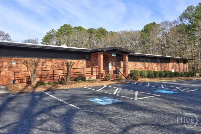 Building Photo - 333 Alcovy St