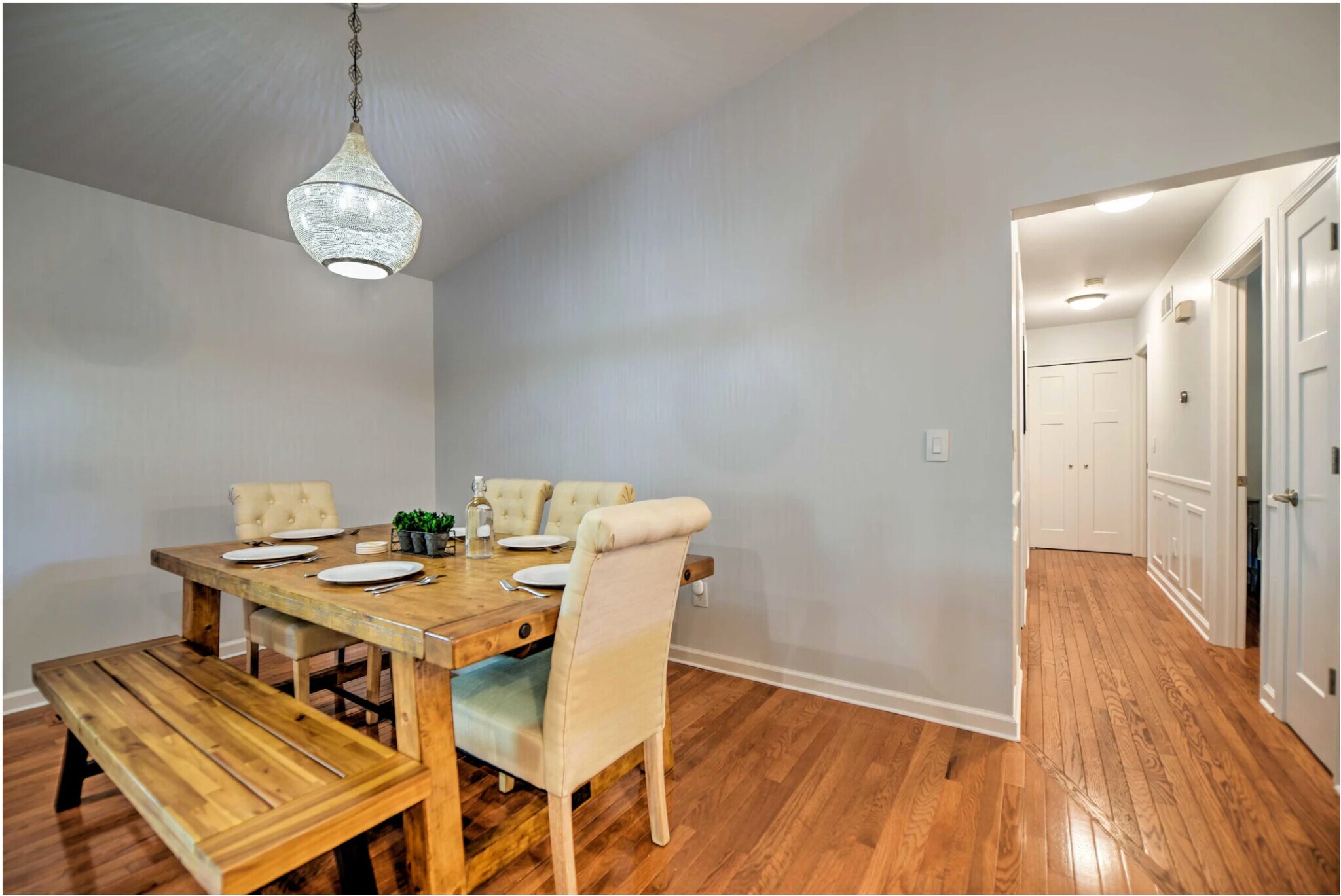 Building Photo - 1385 Northbrook Dr