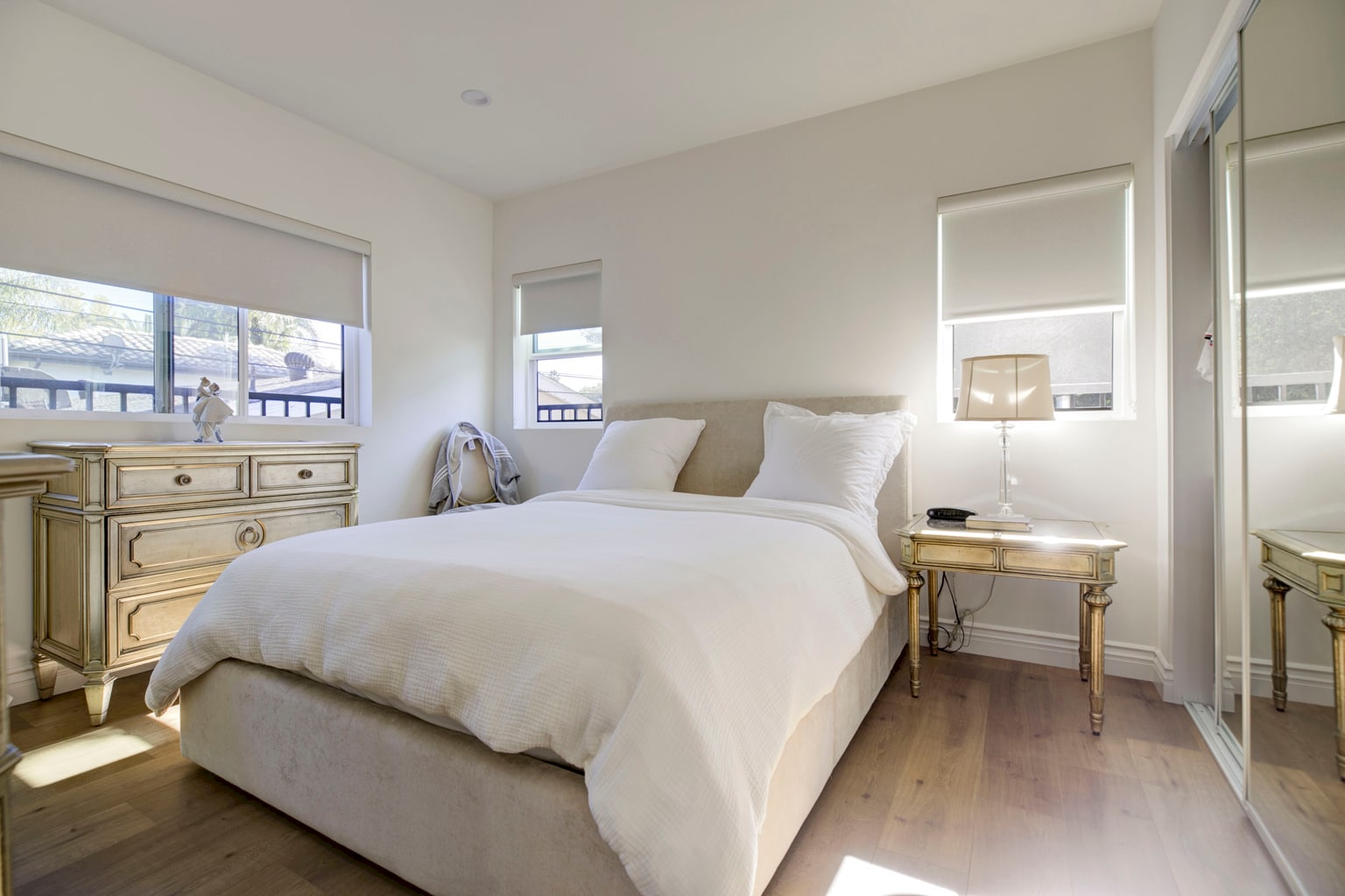 Building Photo - 5206 Goodland Ave