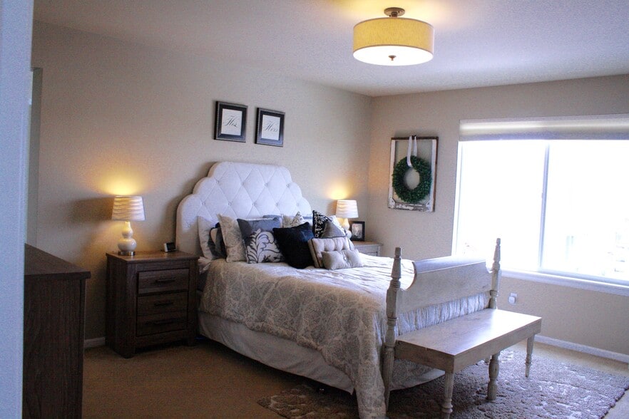 Master Suite (Queen bed in picture) fits King easily, large windows, tons of space. - 5132 Exploration Lane