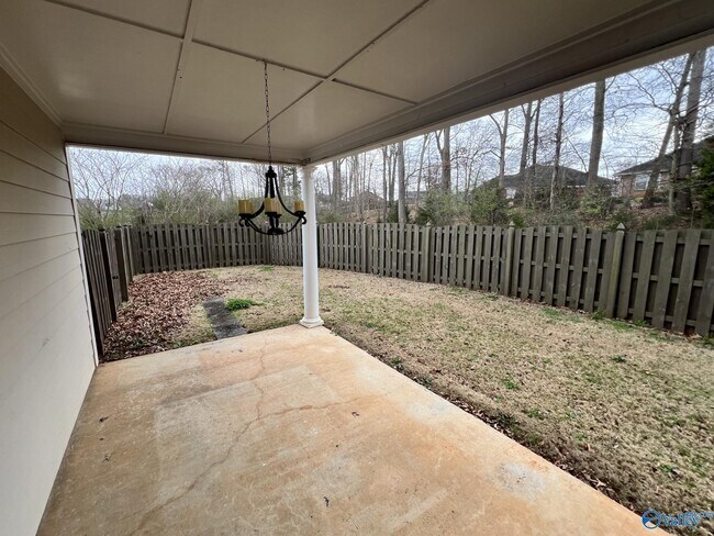 Building Photo - 1 Atherton Cir SW