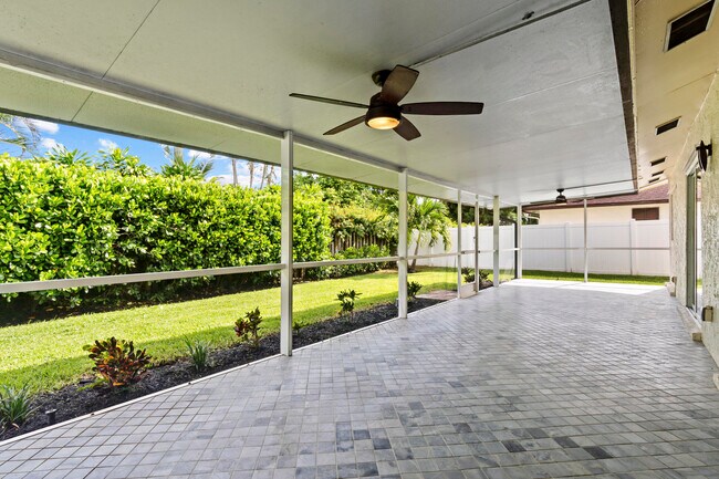 Building Photo - 4545 Brandywine Dr