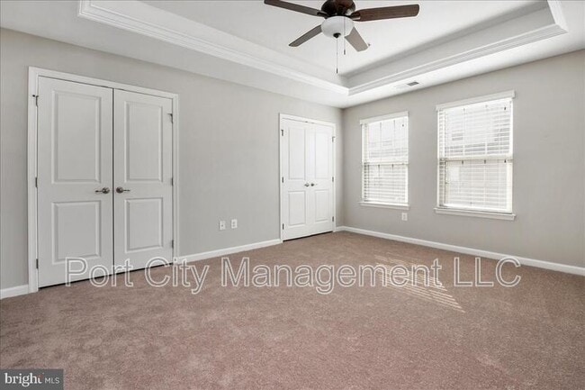 Building Photo - 854 S Macon St.