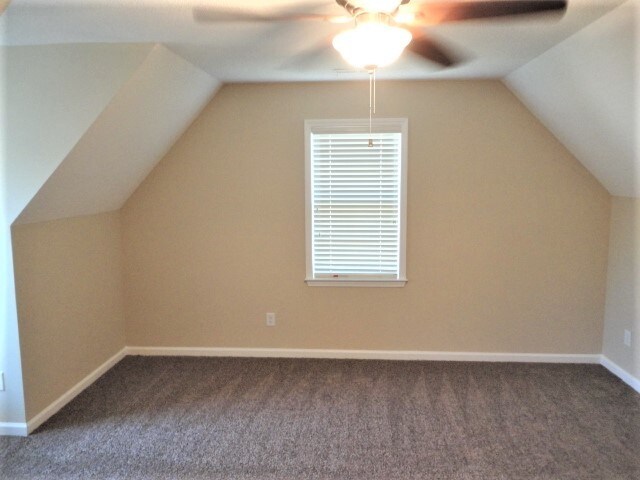 Building Photo - 85 Dove Pointe Ln