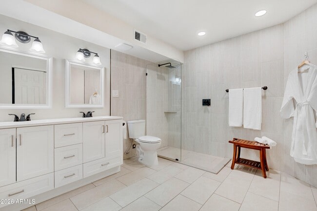 Building Photo - 2935 N 68th St