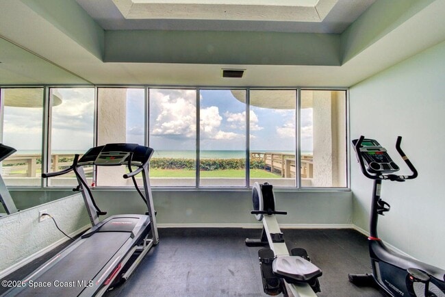 Building Photo - 2225 Jimmy Buffett Mem Hwy