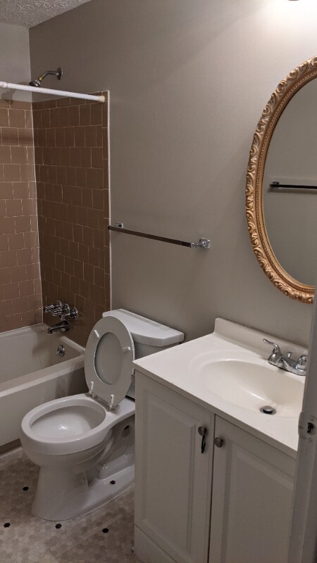 Building Photo - 2062 Countydown Ln