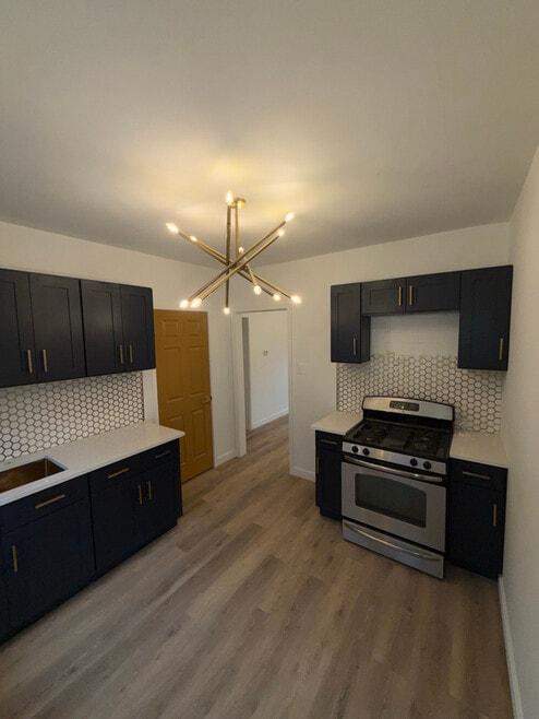 Building Photo - 16175 Fairfield St