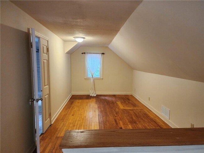 Building Photo - 3516 Hildon Cir