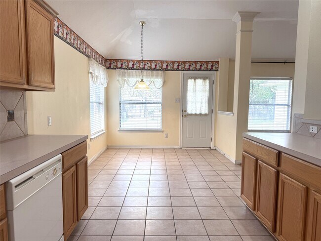 Building Photo - 7307 Hollow Field Ln