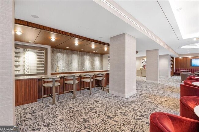 Building Photo - 2575 Peachtree Rd NE