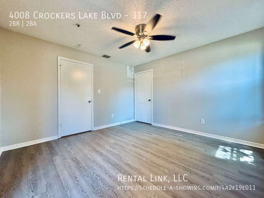 Building Photo - 4008 Crockers Lake Blvd