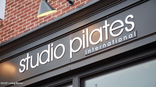 Building Photo - 10719 Jimson St