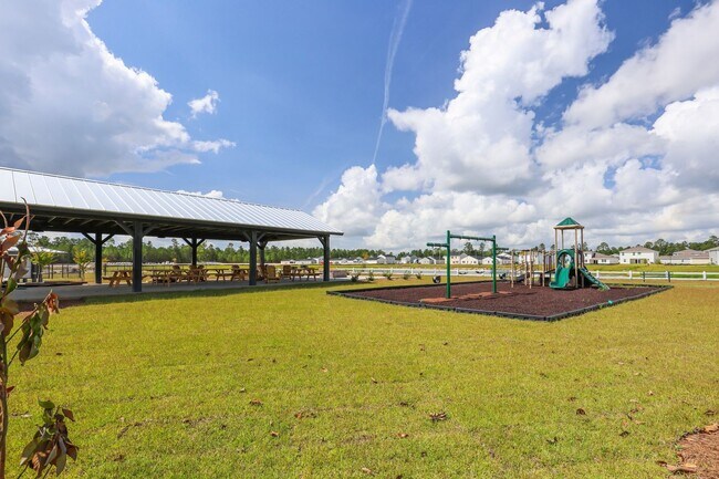Building Photo - New subdivision, Great Location