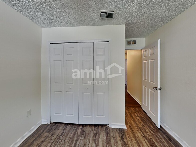 Building Photo - 3411 Talisman Dr