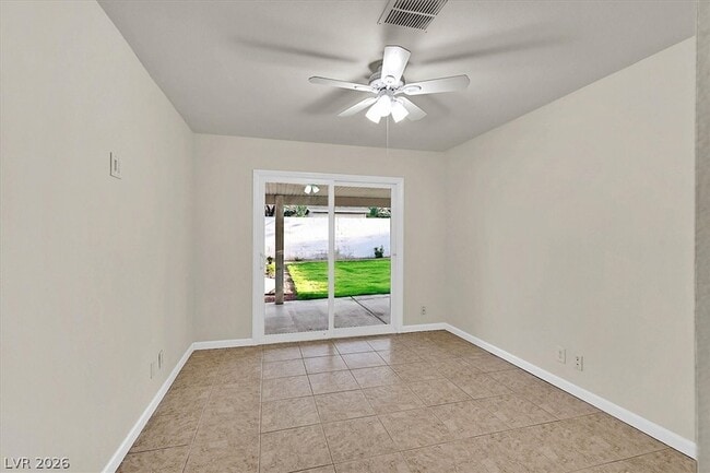 Building Photo - 3645 Forestcrest Dr