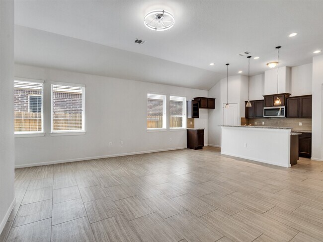 Building Photo - 10026 Thicket Park Ln