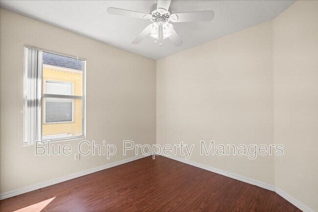 Building Photo - 115 Sahalli Ct