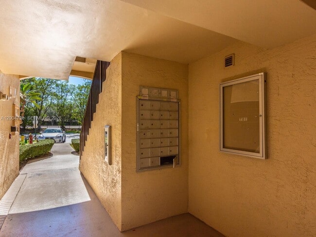 Building Photo - 2103 Renaissance Blvd