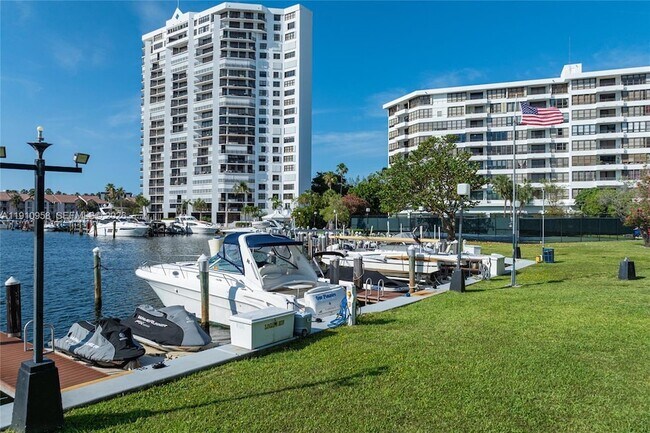 Building Photo - 500 Three Islands Boulevard