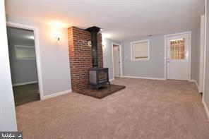 Building Photo - 7221 Barry Rd