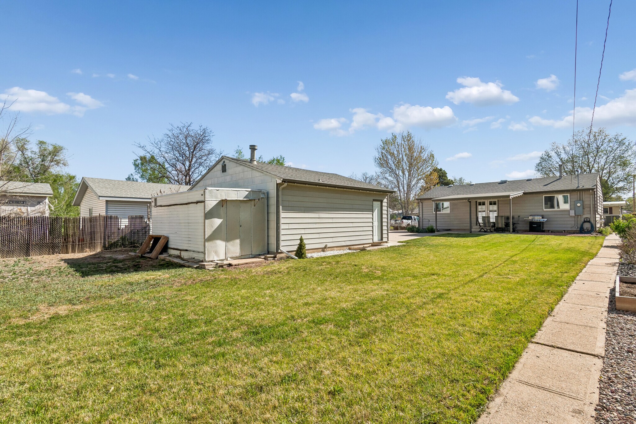 Building Photo - 4215 S Lipan St