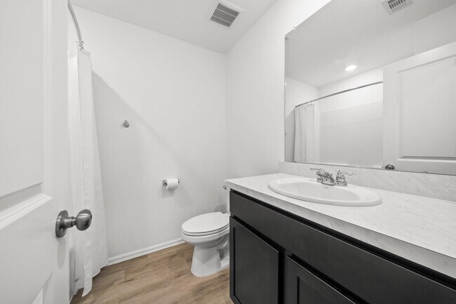 Building Photo - 18107 Rockvine Dr