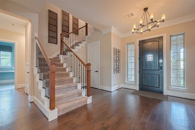 Building Photo - 2418 Sandhill Crest Ln