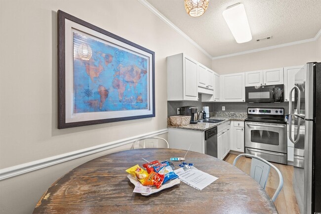 Building Photo - 9780 Leyland Dr