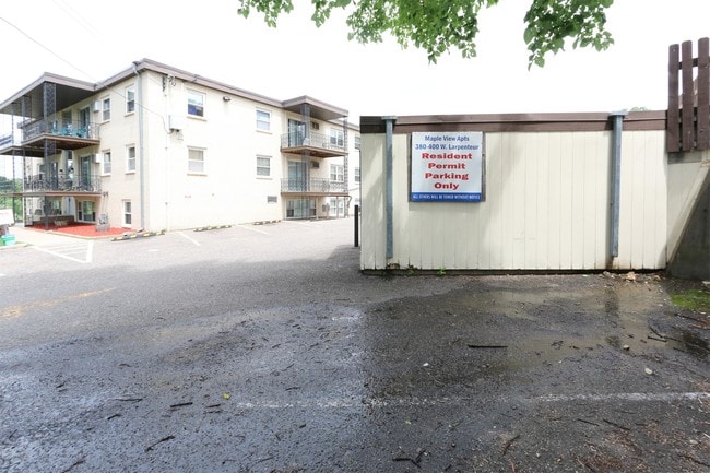 Building Photo - 380 Larpenteur Ave W