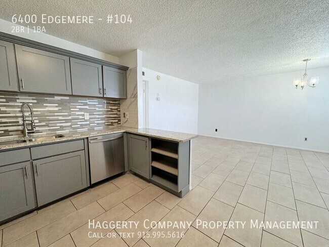 Building Photo - East El Paso Gated Refrig A/C 2bed Townhom...