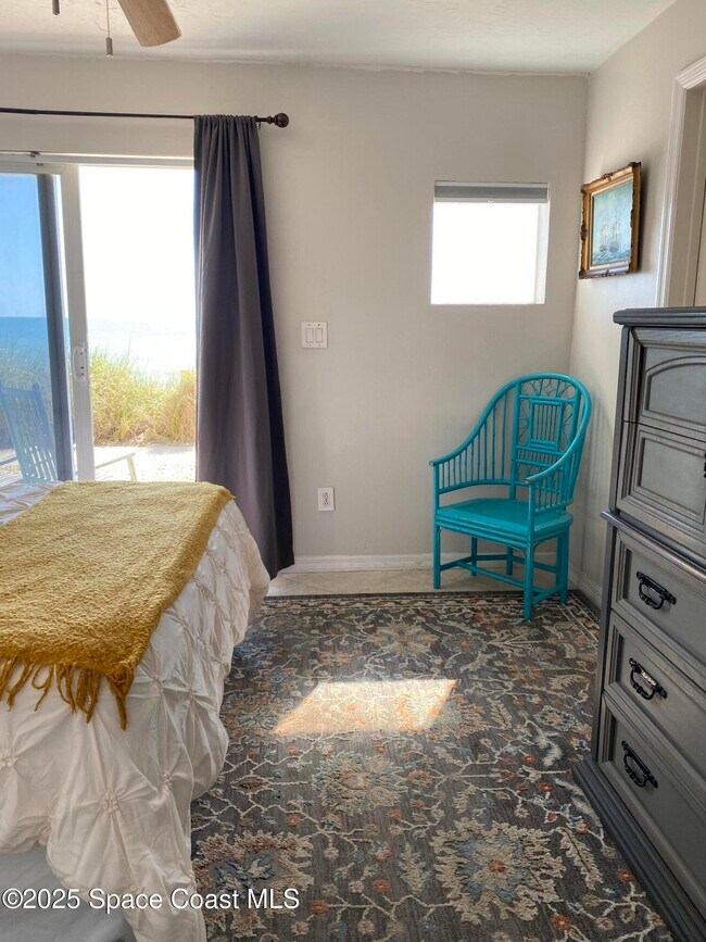 Building Photo - 1369 Jimmy Buffett Mem Hwy