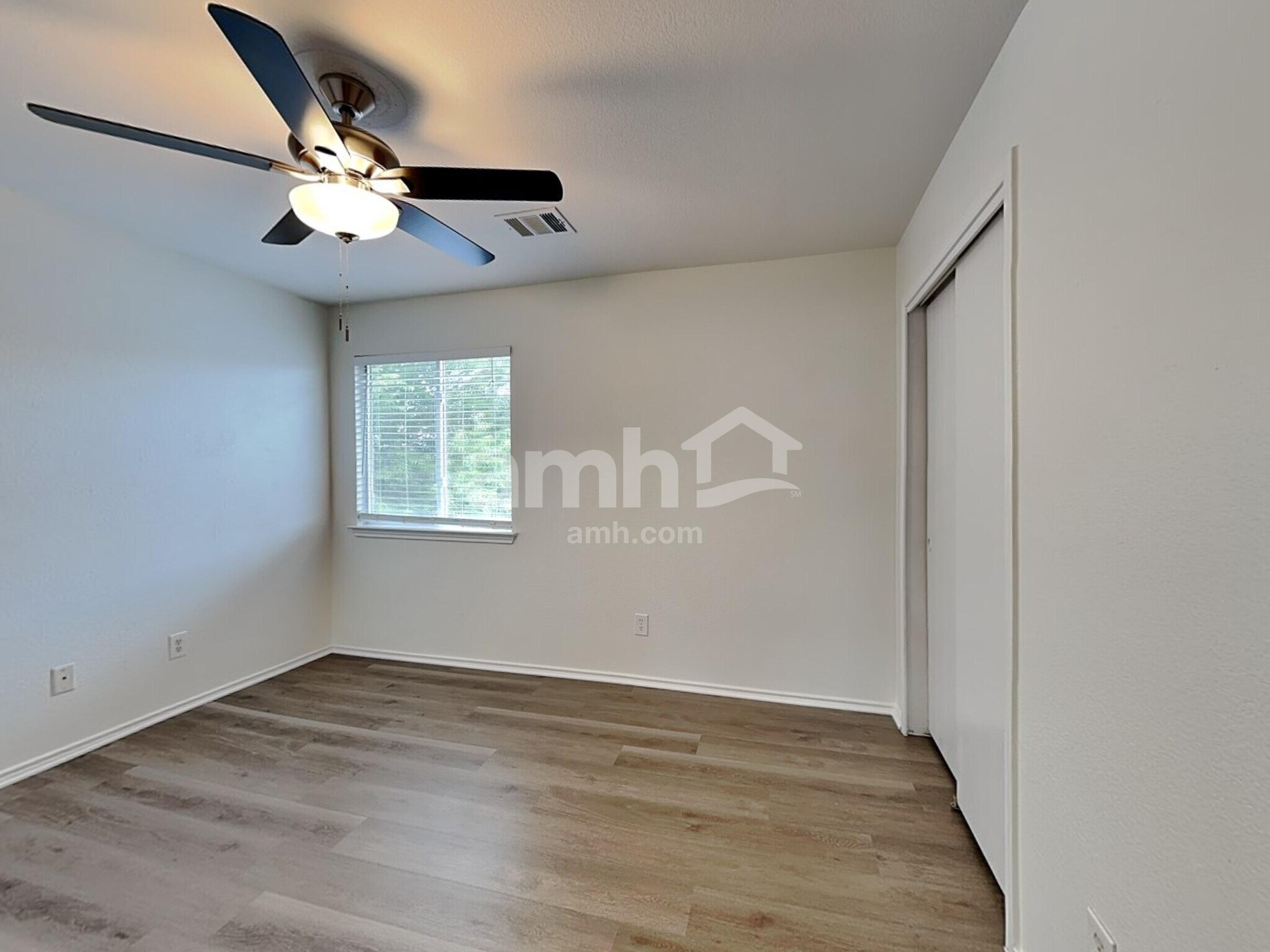 Building Photo - 13801 Briarcreek Loop