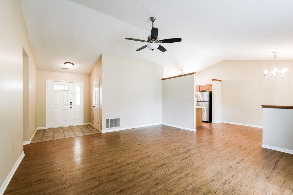 Building Photo - 5508 Pine Hill Dr