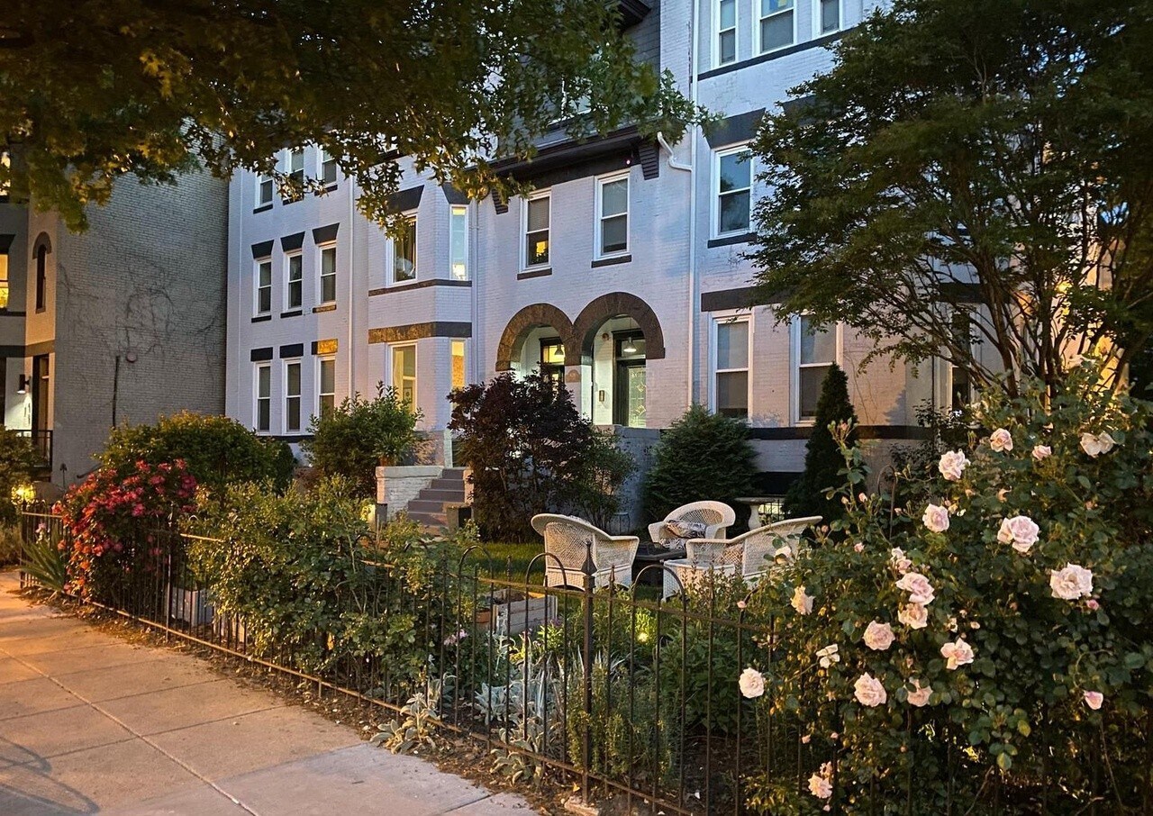Building Photo - 1038 Lamont St NW