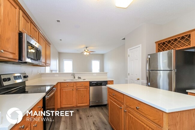 Building Photo - 5560 Angel Oaks Dr