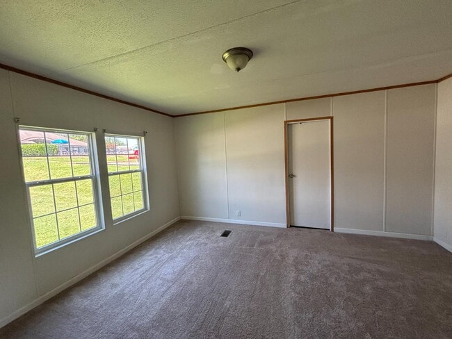 Building Photo - 10111 Piney Creek Ct