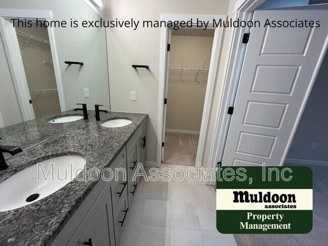 Building Photo - 6551 Mustang Rim Dr