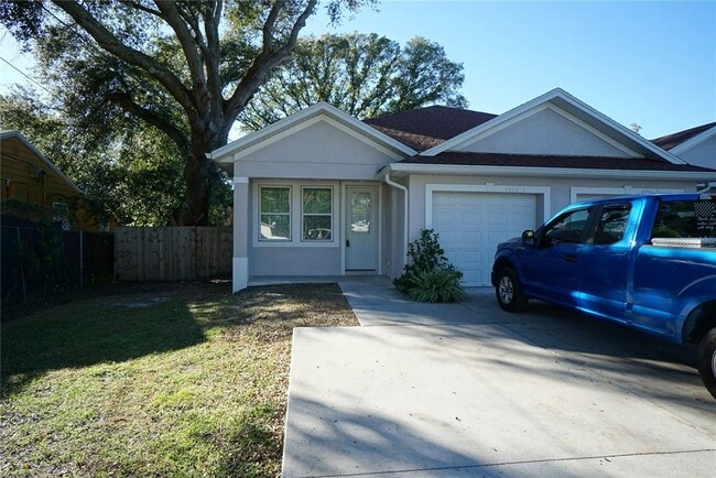 Primary Photo - 4210 N Coolidge Ave